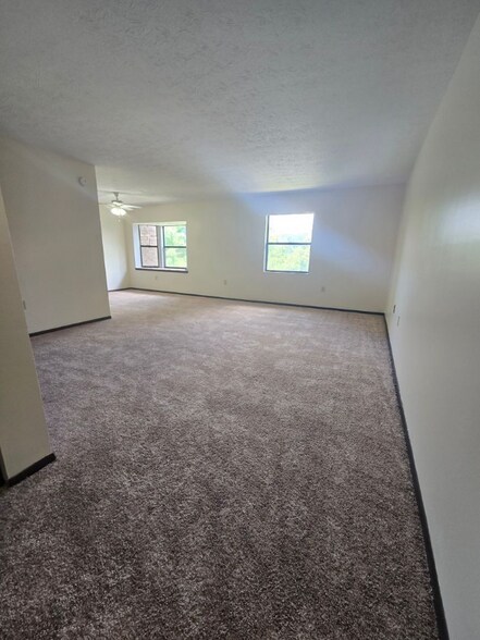 Building Photo - 1300 Virginia Ave