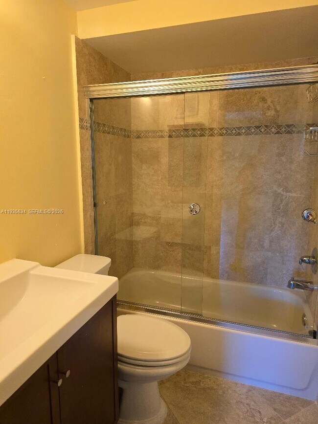 Building Photo - 2990 NE 16th Ave