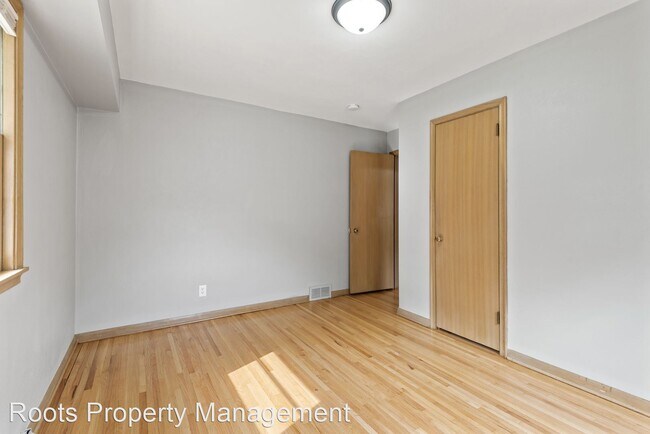 Building Photo - 3 br, 2 bath House - 3815 Kenny Ln