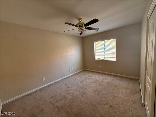 Building Photo - 6607 N Ruddock Dr