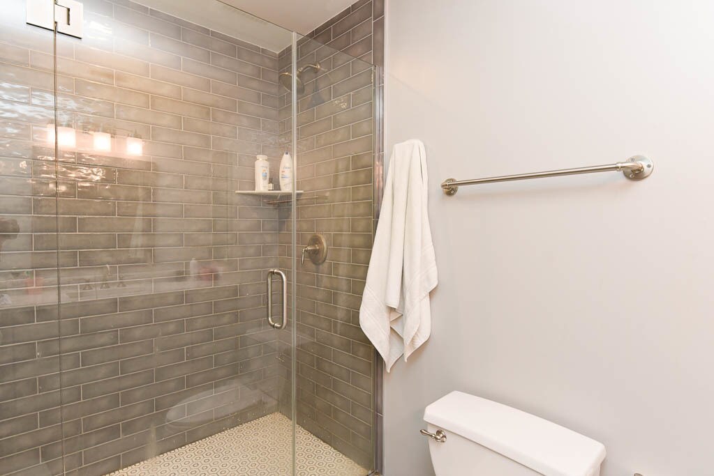 Building Photo - 14 N Sangamon St