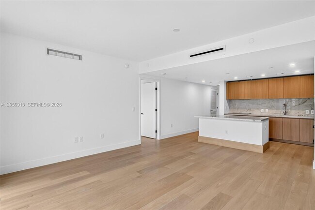 Building Photo - 1176 97th St