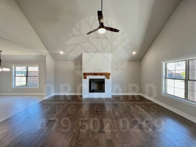 Building Photo - Farmington- Single-Family Home- Stunning Chase Plan