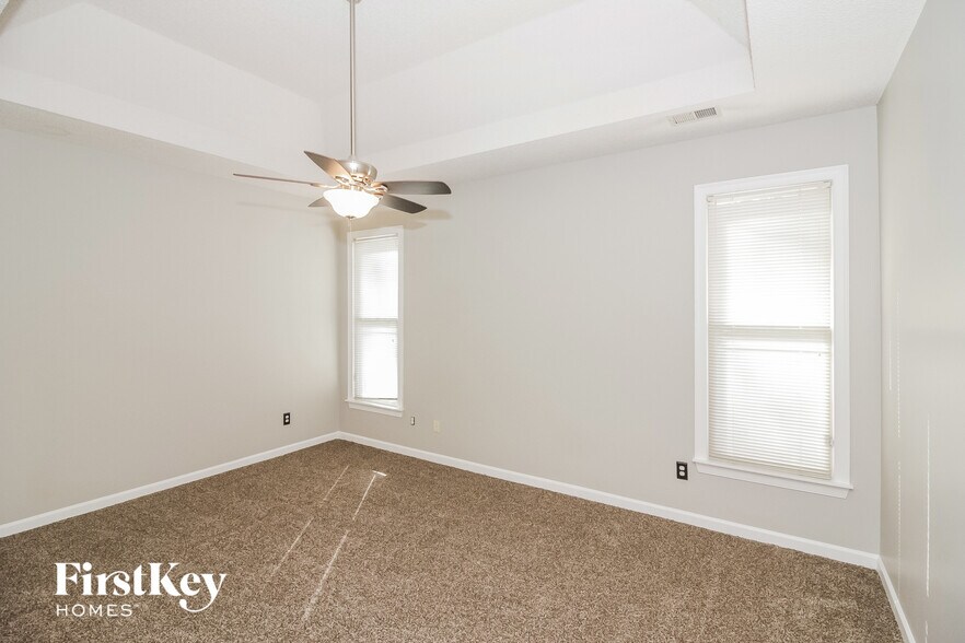 Building Photo - 719 Gable Ln