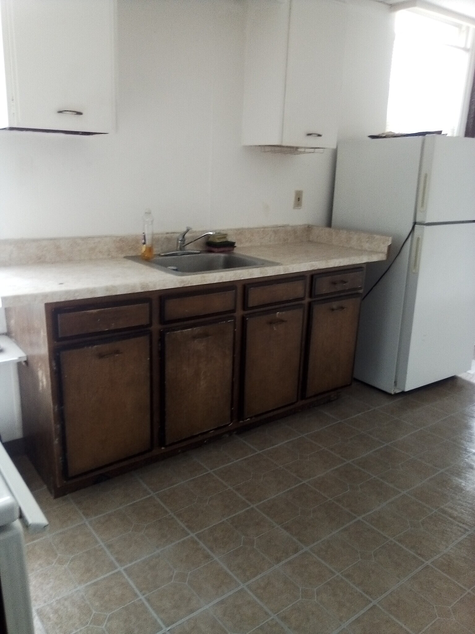 Building Photo - 153 Main St