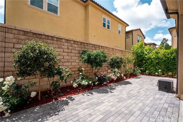 Building Photo - 188 Pinnacle Dr
