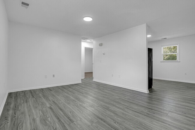Building Photo - 103 Wylie Ct