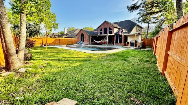 Building Photo - 14506 Wadlington Dr