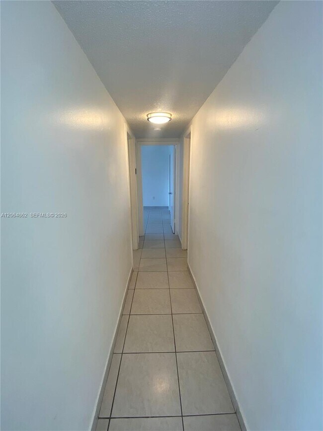 Building Photo - 3536 NE 168th St