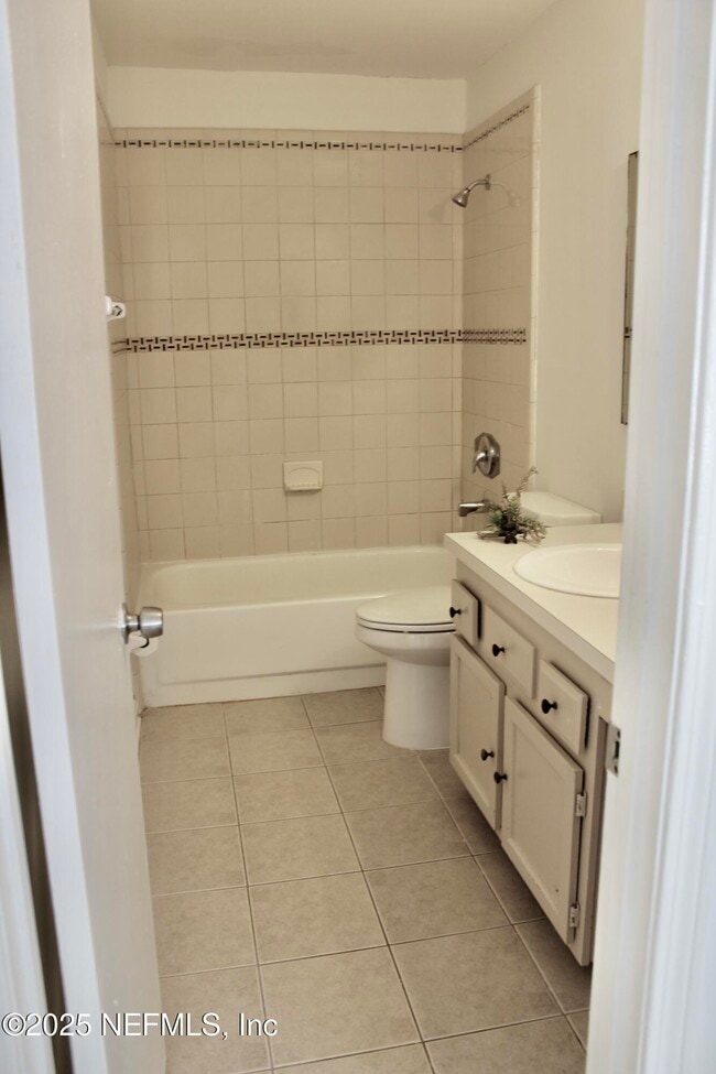 Building Photo - 12627 Enchanted Hollow Dr