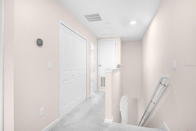 Building Photo - 5070 Rain Shadow Dr