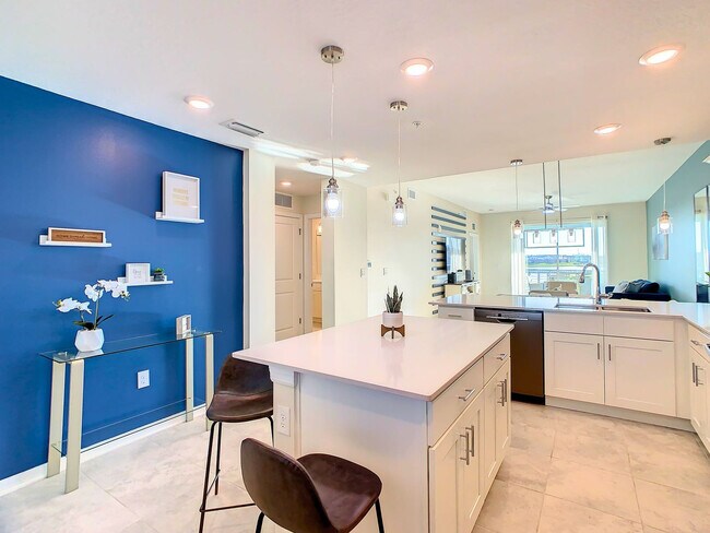Building Photo - 3131 Paradox Cir