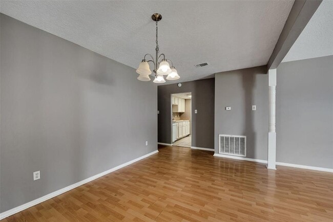 Building Photo - 20110 Misty Pines Dr