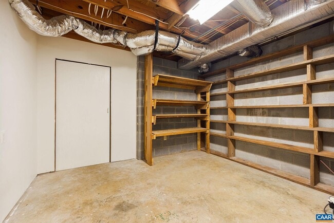 Building Photo - 3278 Plank Rd
