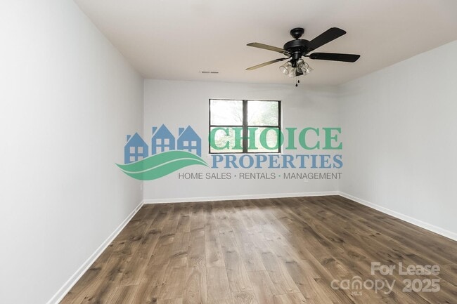 Building Photo - 10319 Osprey Dr