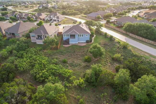 Building Photo - 22028 Cross Timbers Bnd
