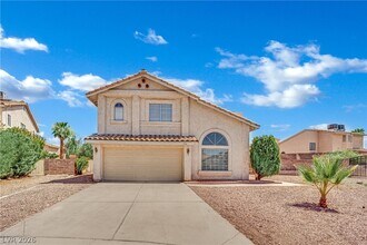 Building Photo - 756 Charwood Cir