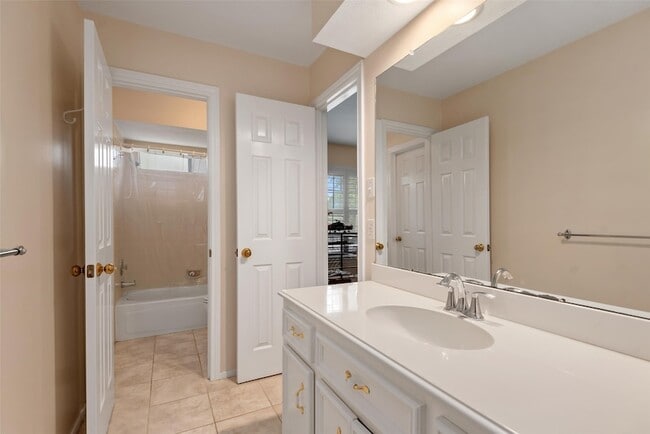 Building Photo - 1811 Wild Plum Ct