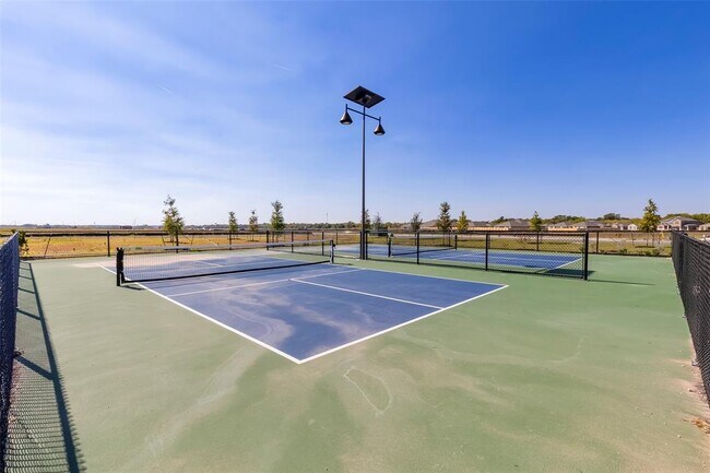 Building Photo - 102 Miglia St