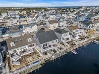 Building Photo - 44 Harold Ln