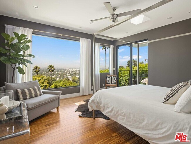 Building Photo - 3606 Berry Dr