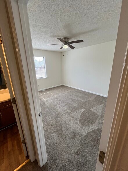 Building Photo - 1319 Stratton Place Dr