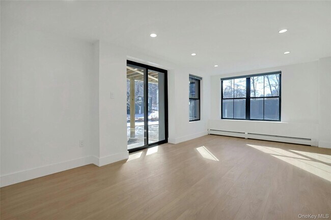 Building Photo - 229 Piermont Ave