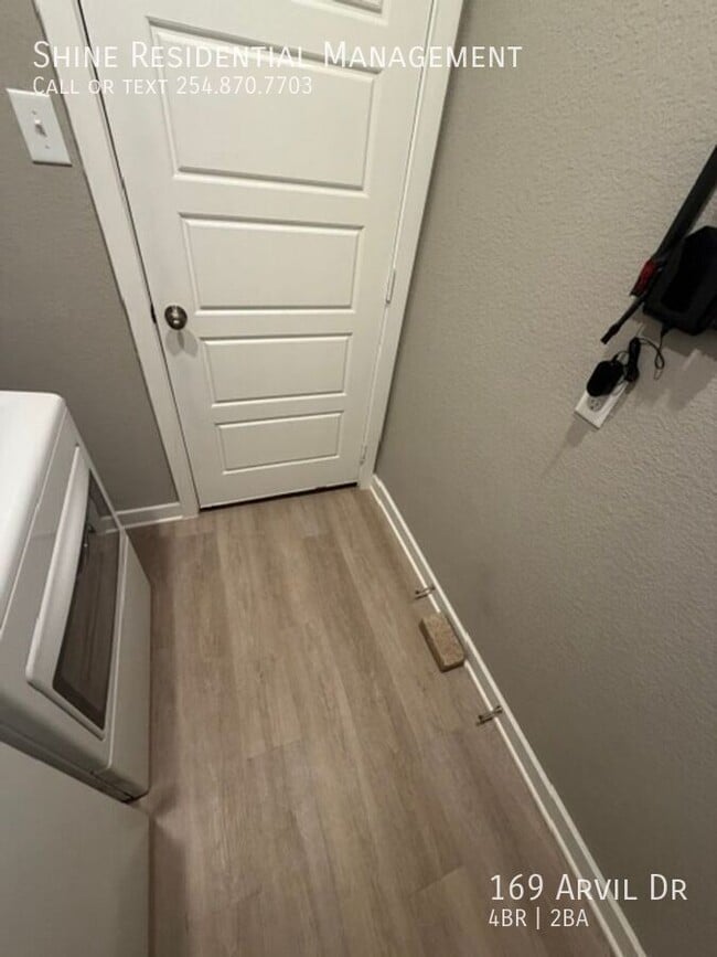 Building Photo - 169 Arvil Dr