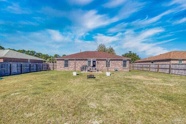 Building Photo - 817 Binnacle Pl