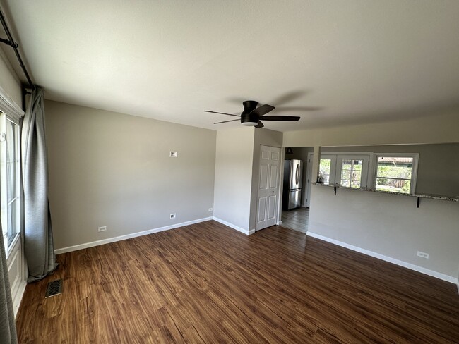 Building Photo - House for Rent in Montclair!