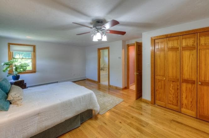 Building Photo - 20 Falcon St