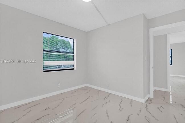 Building Photo - 9355 SW 8th St