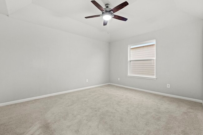Building Photo - 3506 Lake Bella Megan Dr