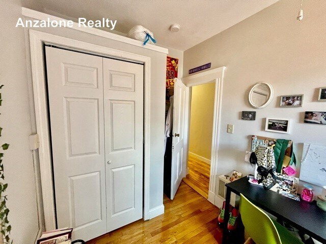 Building Photo - 109 Salem St
