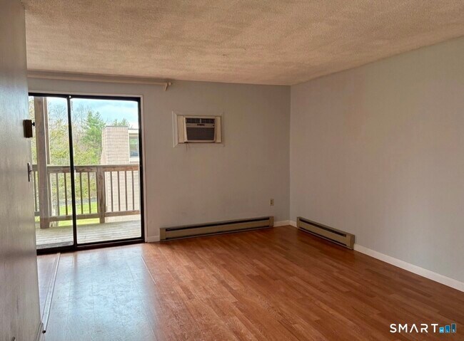 Building Photo - 70 Burgundy Hill Ln