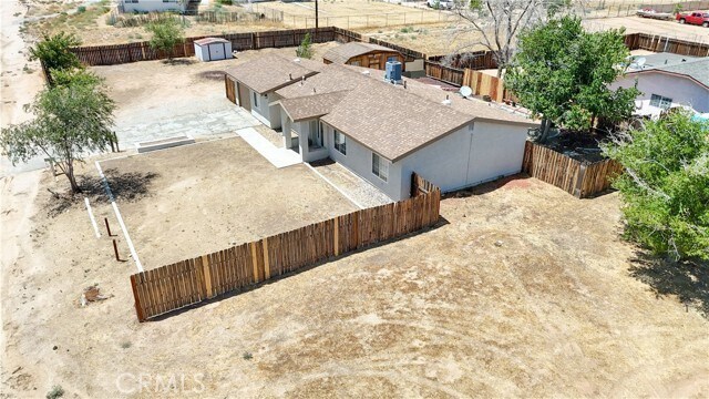 Building Photo - 21018 Little Beaver Rd