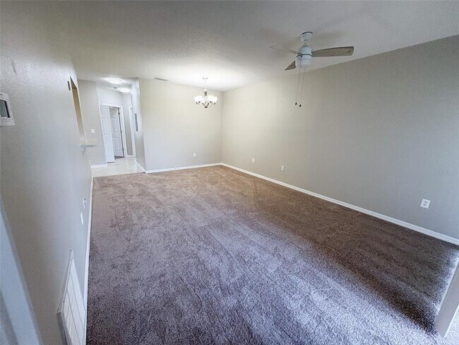 Building Photo - 9529 Newdale Way