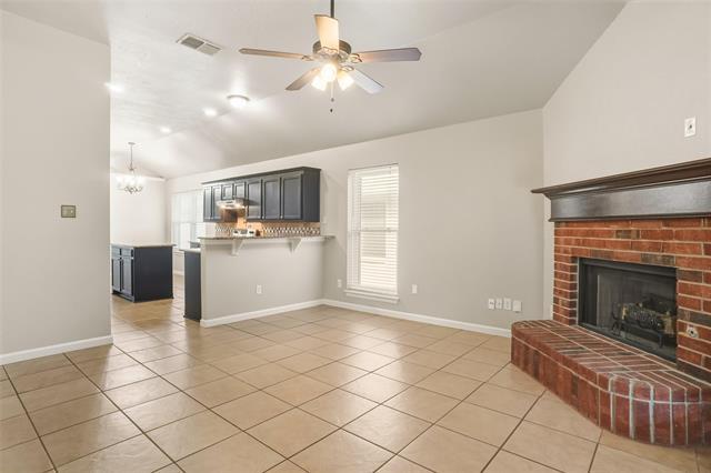 Building Photo - 1067 Roundrock Dr