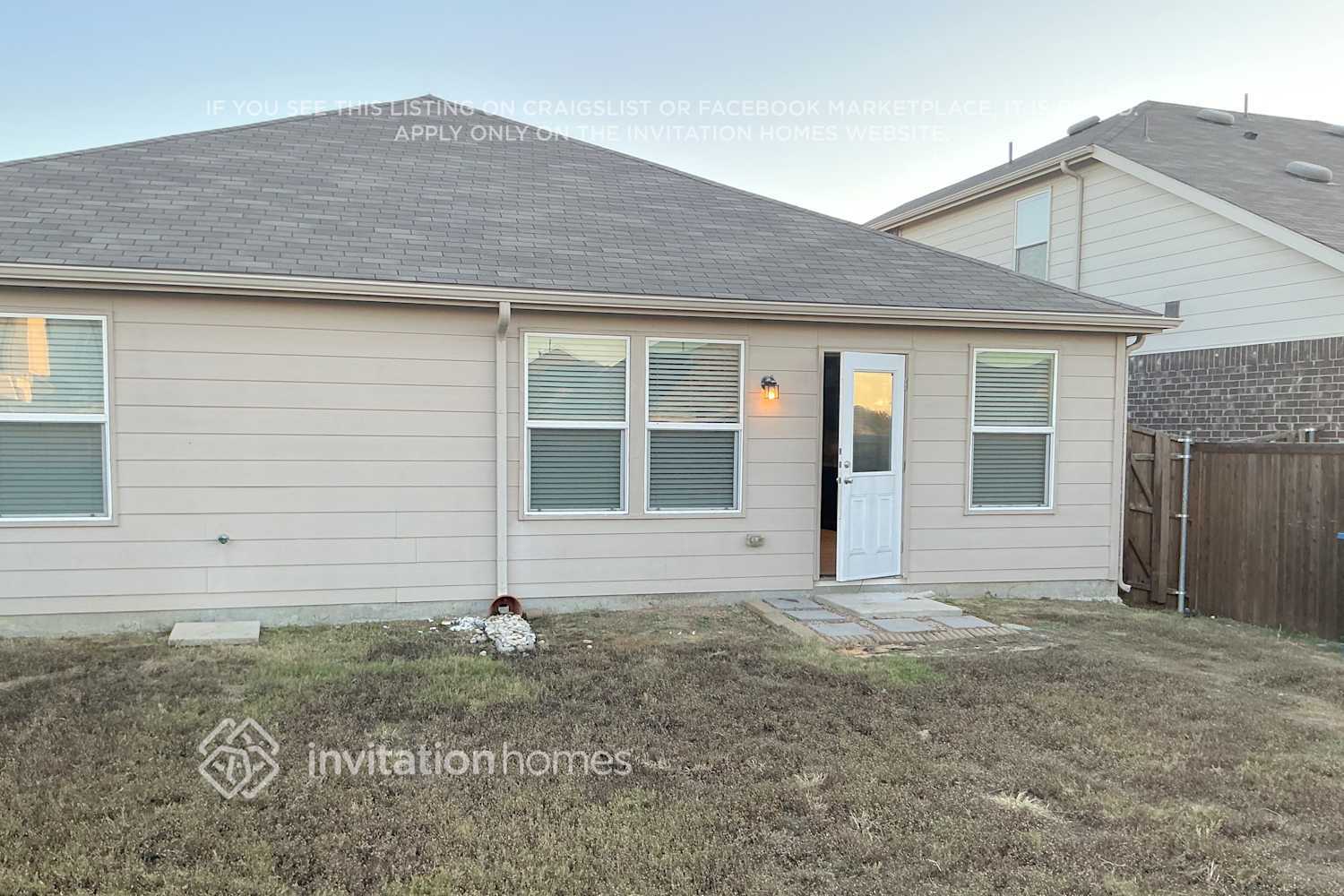 Building Photo - 1733 Trace Dr