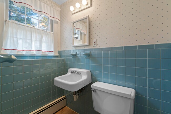 Building Photo - 3 Parsell Ln