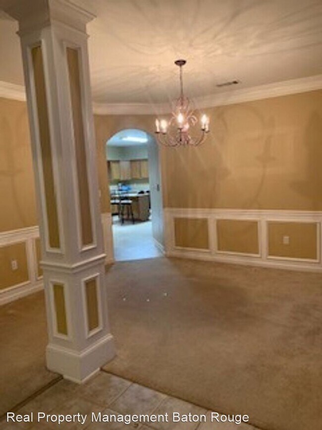 Building Photo - 4 br, 3 bath House - 10043 High Pines Dr.