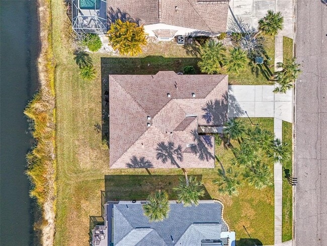 Building Photo - 6942 42nd Ct E