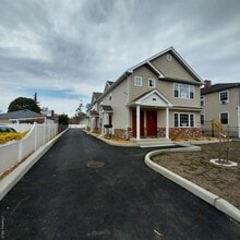 Building Photo - 343 Jackson St