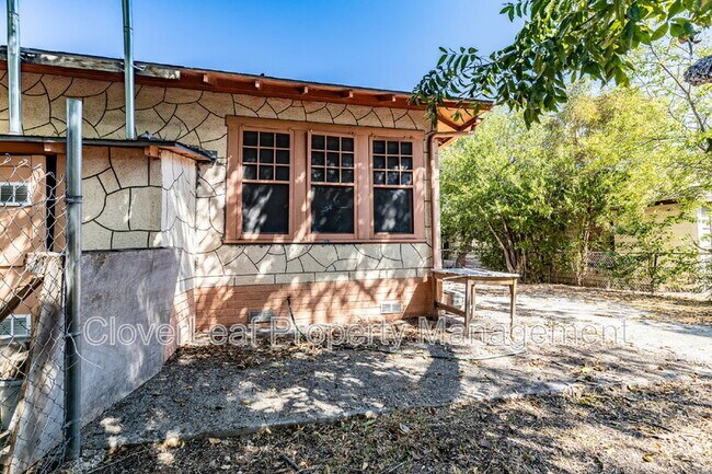 Building Photo - 226 Mc Laughlin Ave