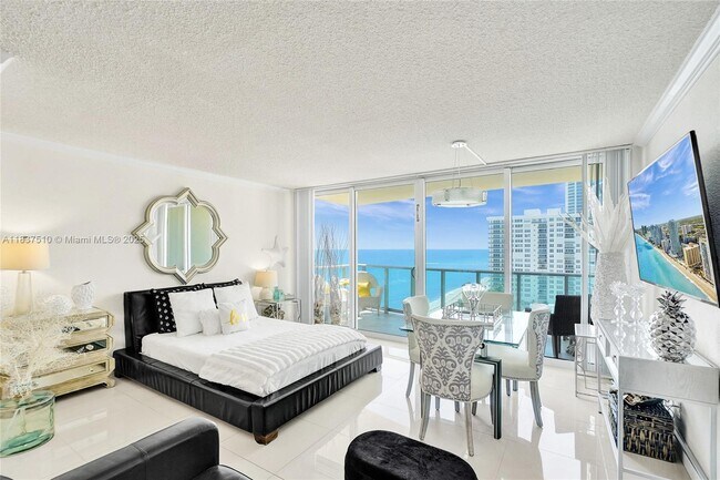 Building Photo - 2501 S Ocean Dr