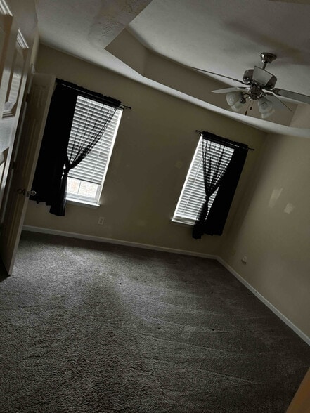 Building Photo - 317 Stewarts Landing Cir