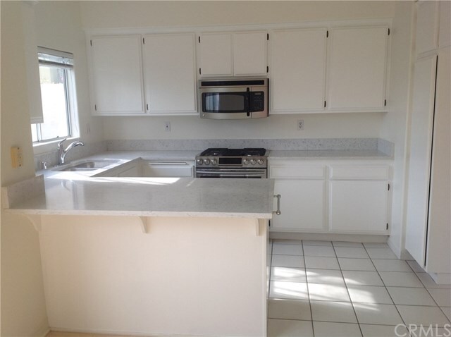 Building Photo - 501 S Oak Knoll Ave