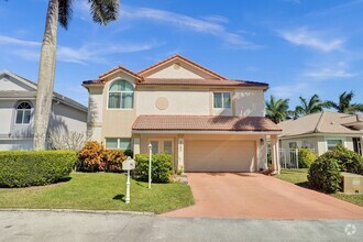 Building Photo - Great Family Home in Boca Raton