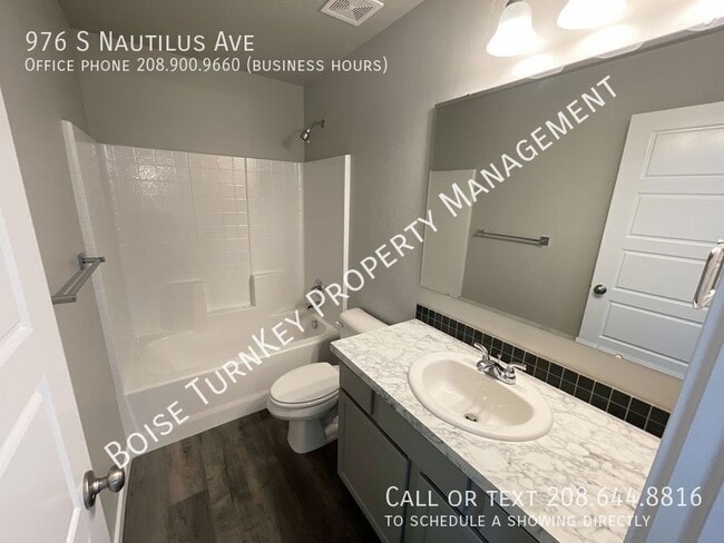 Building Photo - 976 S Nautilus Ave