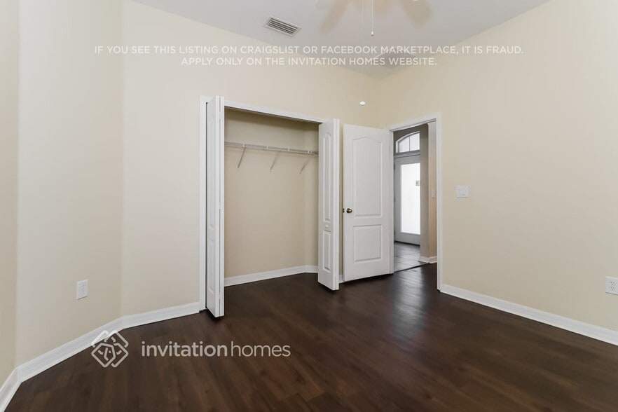 Building Photo - 15833 Pond Rush Ct